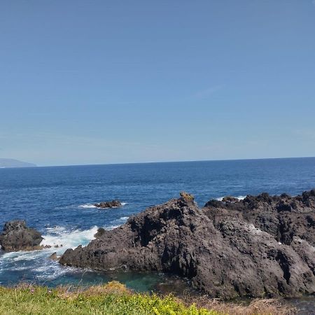 Alojamento Local M&I Lajes das Flores Luaran gambar