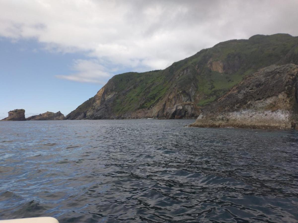 Alojamento Local M&I Lajes das Flores Luaran gambar