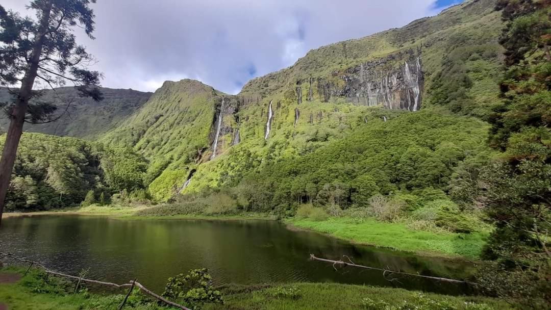Alojamento Local M&I Lajes das Flores Luaran gambar